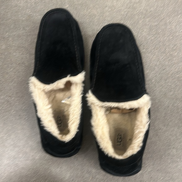 Ugg Suede slippers men’s size 12 black - Picture 11 of 12